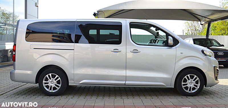 Peugeot TRAVELER