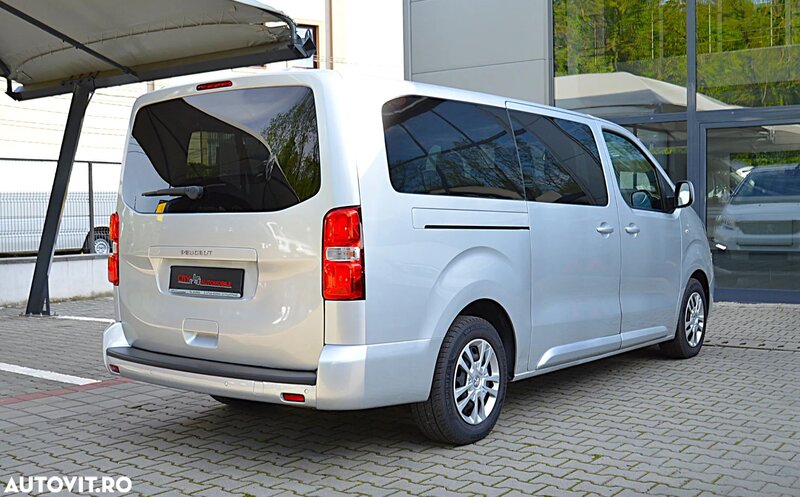 Peugeot TRAVELER